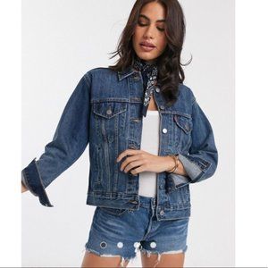 Levis Denim Jacket (XS)